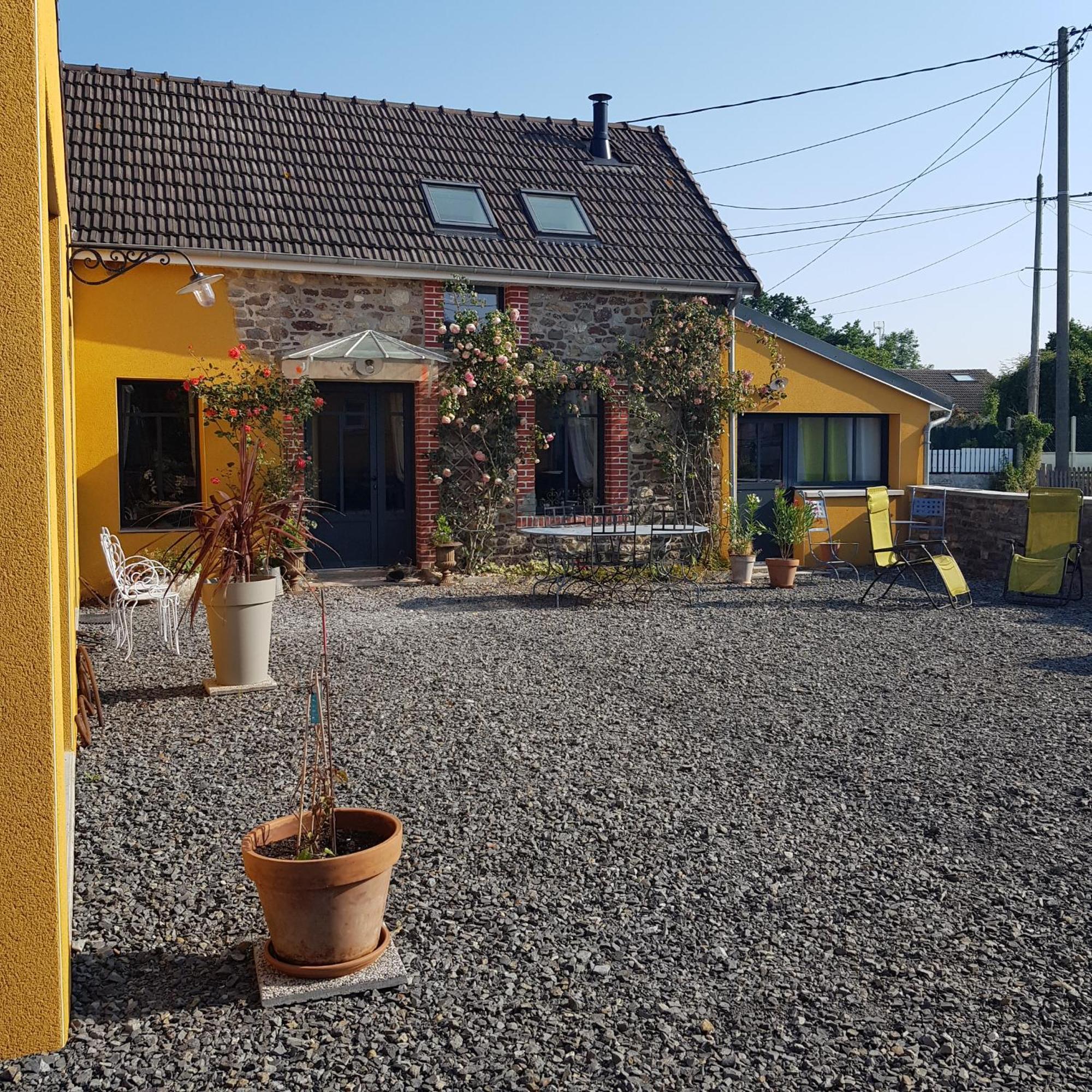 Bed and Breakfast Le Jardin Coudeville Zewnętrze zdjęcie